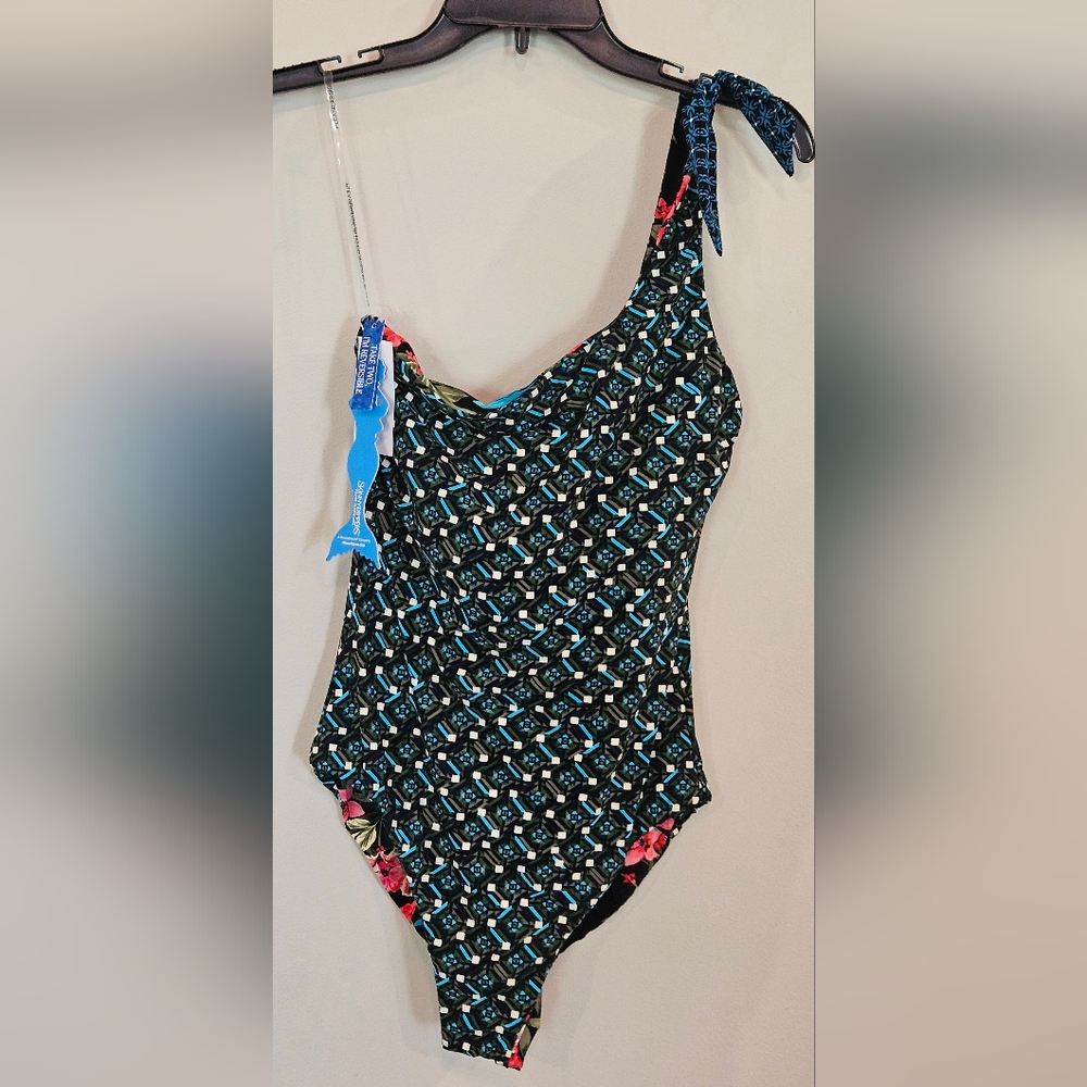 NWT SkinnyDippers Miraclesuit Reversible Swimsuit: Black Multi: Size- Medium - Picture 4 of 9